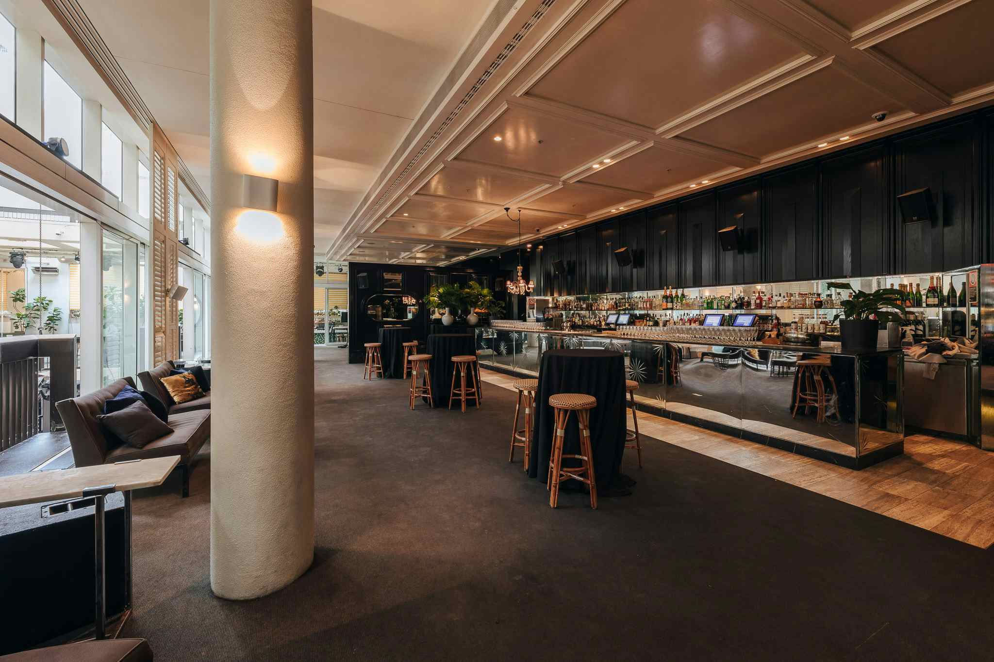 hire-ivy-den-lounge-ivy-precinct-sydney-headbox